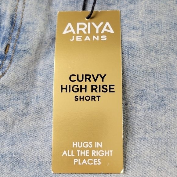Ariya Jean Shorts Women Size 11/30 Curvy High Rise Raw Frayed Hem Denim New - Picture 4 of 13